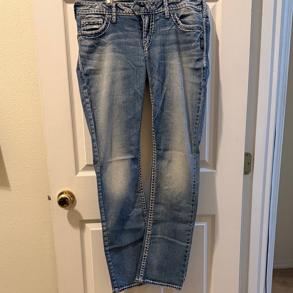 Silver Jeans Women's Light Blue Straight Leg Jeans